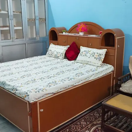 Shyam Homestay With Ground Floor Comforts Ayodhya Exterior photo