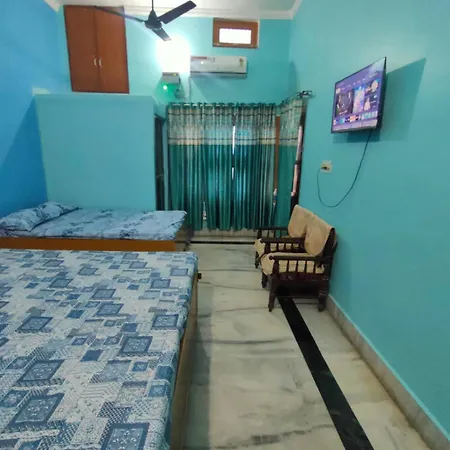 Shyam Homestay With Ground Floor Comforts Ayodhya Exterior photo